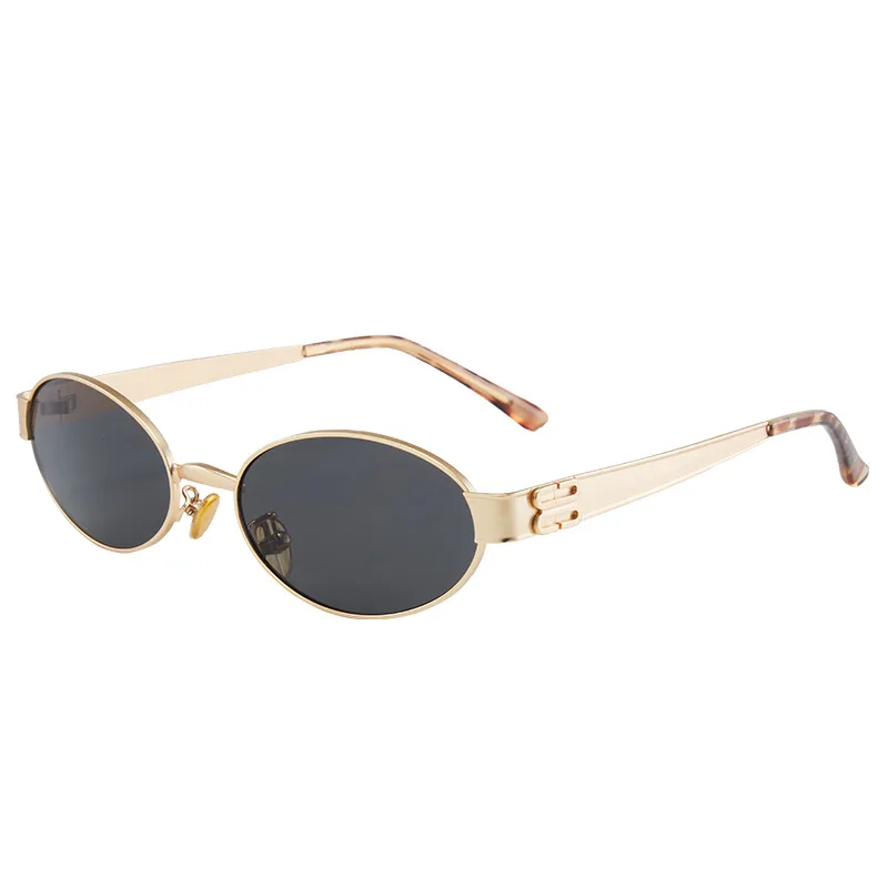 Unisex Luxury Designer Sunglasses Oval Metal Frame Elegant Vintage Retro Eyewear with Gold Trim Neutral Fashion Shades
Unisex Luxury Designer Sunglasses Oval Metal Frame Elegant Vintage Retro Eyewear with Gold Trim Neutral Fashion Shades