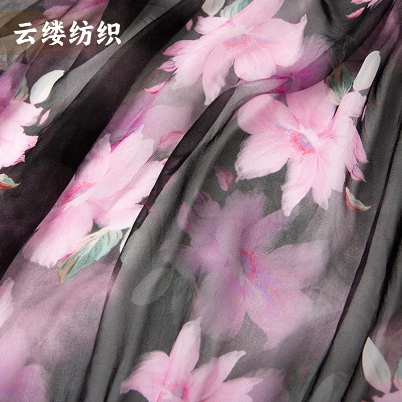 Silk georgete fabric printed base pink and purple colorful flower for evening dress
Silk georgete fabric printed base pink and purple colorful flower for evening dress