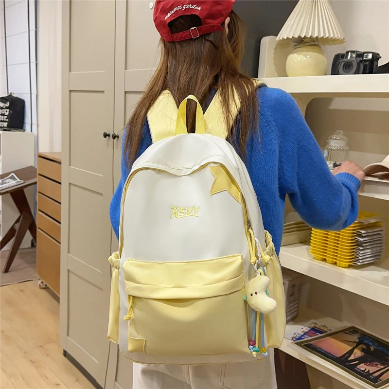 Fashionable Large-Capacity College Backpack for Men and Women Trendy Women's Laptop Backpack Cute two-tone travel backpack
Fashionable Large-Capacity College Backpack for Men and Women Trendy Women's Laptop Backpack Cute two-tone travel backpack