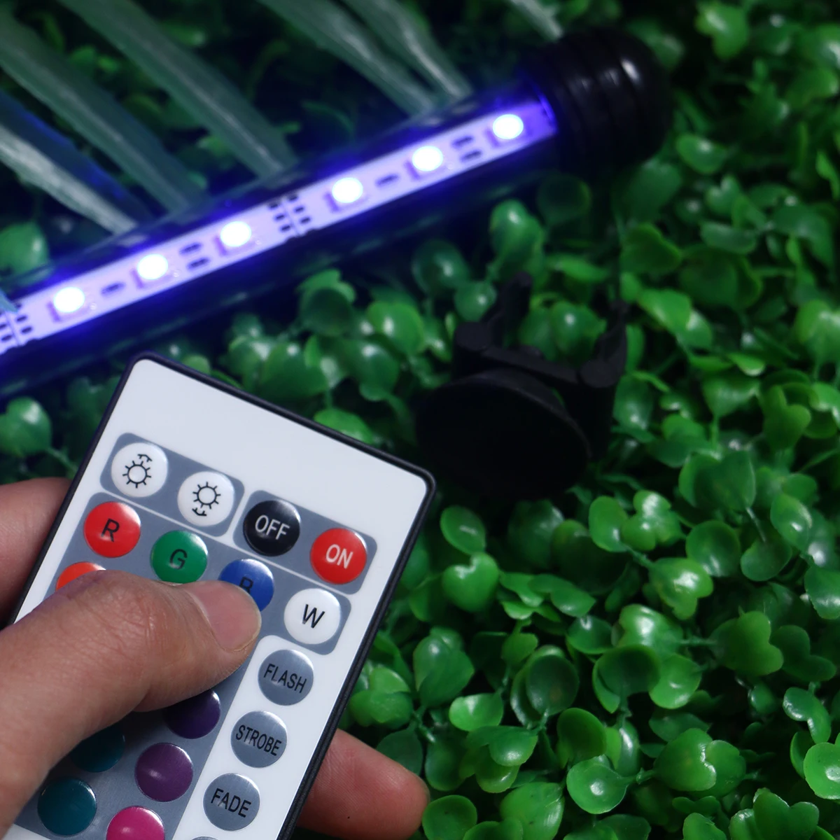 LED Aquarium Light Fish Tank Light Color Changing Submersible Underwater Crystal Glass LEDs Lights With 38cm (EU Plug)
LED Aquarium Light Fish Tank Light Color Changing Submersible Underwater Crystal Glass LEDs Lights With 38cm (EU Plug)