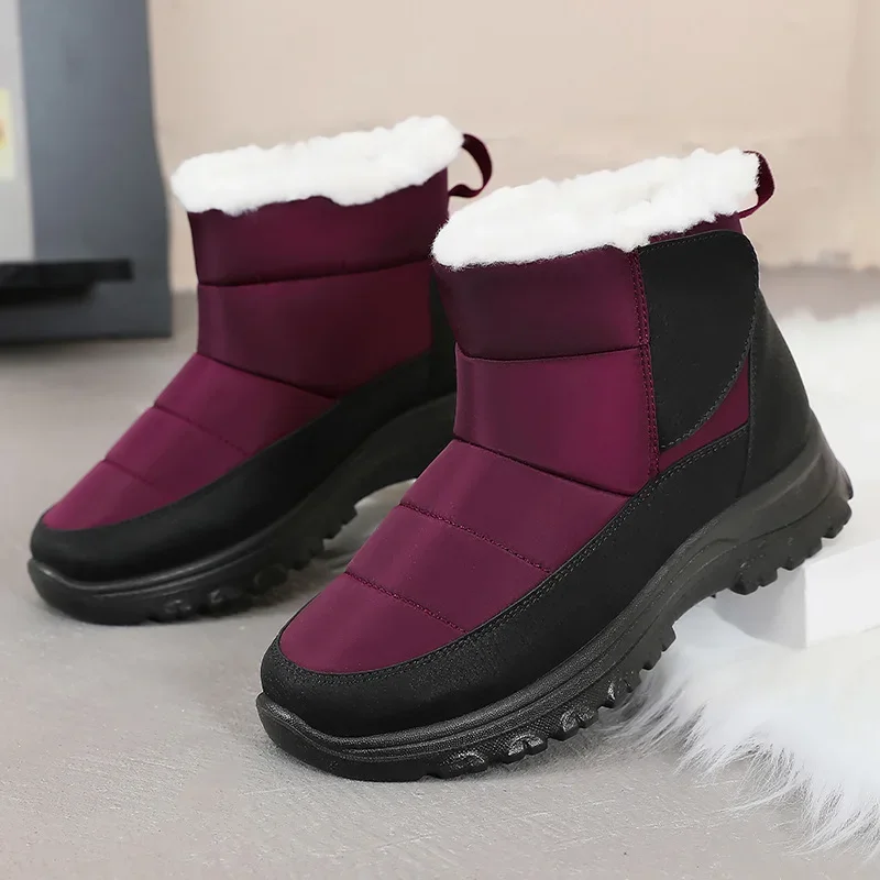 Cotton shoes for women in winter 2024, with plush and thick cotton shoes, high top cotton boots, outdoor warm sports snow boots
Cotton shoes for women in winter 2024, with plush and thick cotton shoes, high top cotton boots, outdoor warm sports snow boots