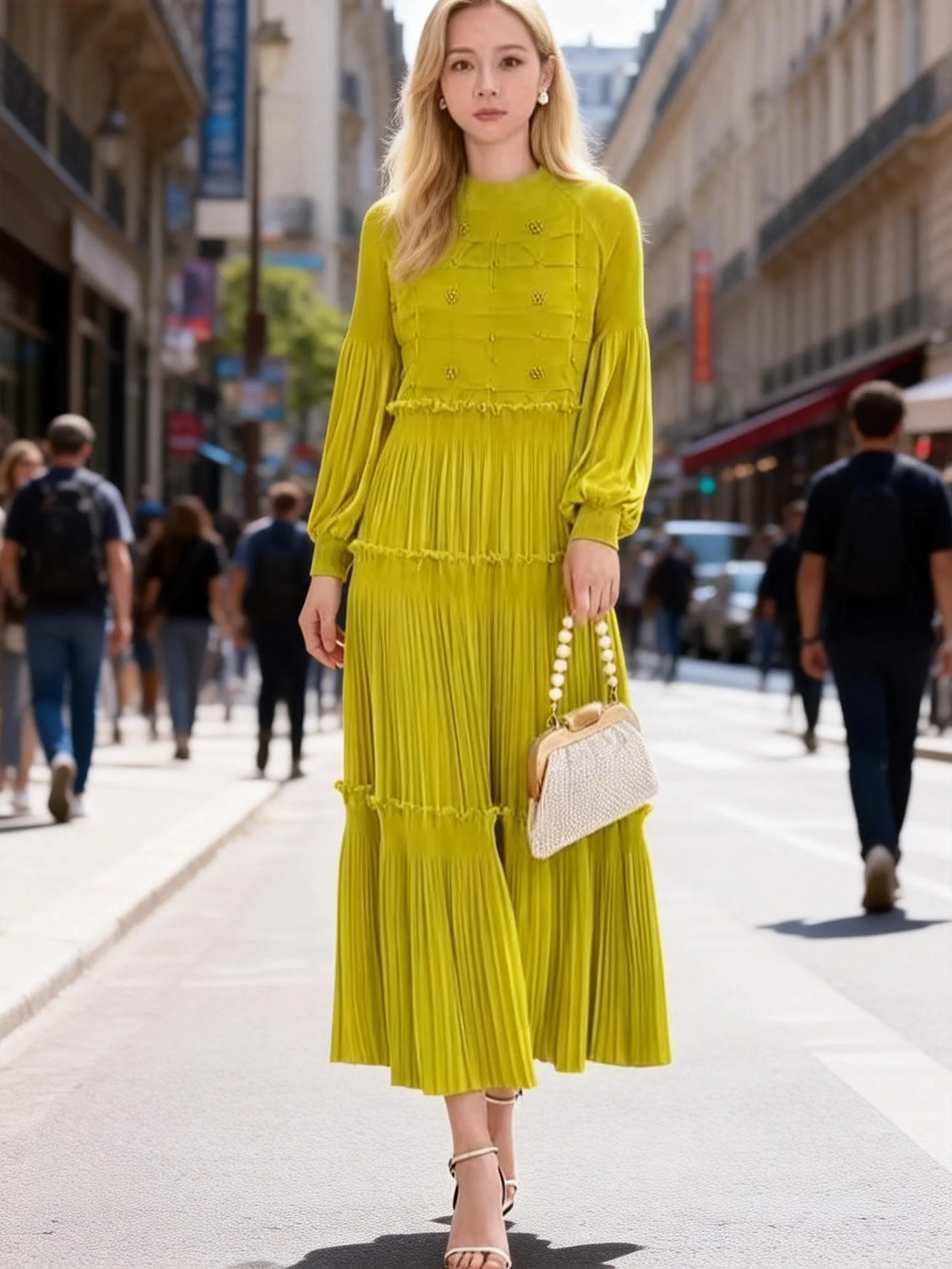 Miyake Pleated Dress Women's 2025 New Fashion Printed Beaded Round Neck Lantern Sleeve Splicing Loose and Elegant Pleated Skirt
Miyake Pleated Dress Women's 2025 New Fashion Printed Beaded Round Neck Lantern Sleeve Splicing Loose and Elegant Pleated Skirt