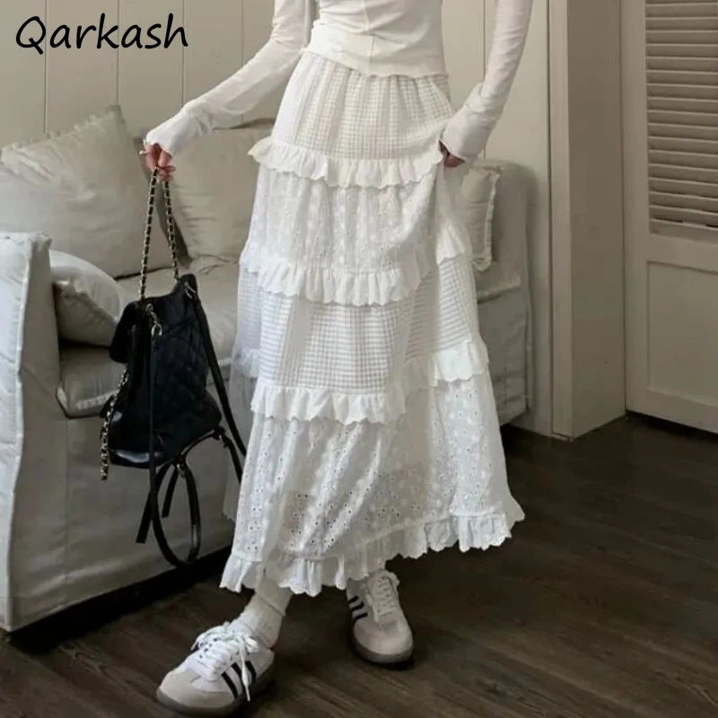 White Long Skirts for Women Spring Autumn High Waist Cute A-line Skirt Chic Youths Retro Fashion Aesthetic Hook Flower Faldas
White Long Skirts for Women Spring Autumn High Waist Cute A-line Skirt Chic Youths Retro Fashion Aesthetic Hook Flower Faldas