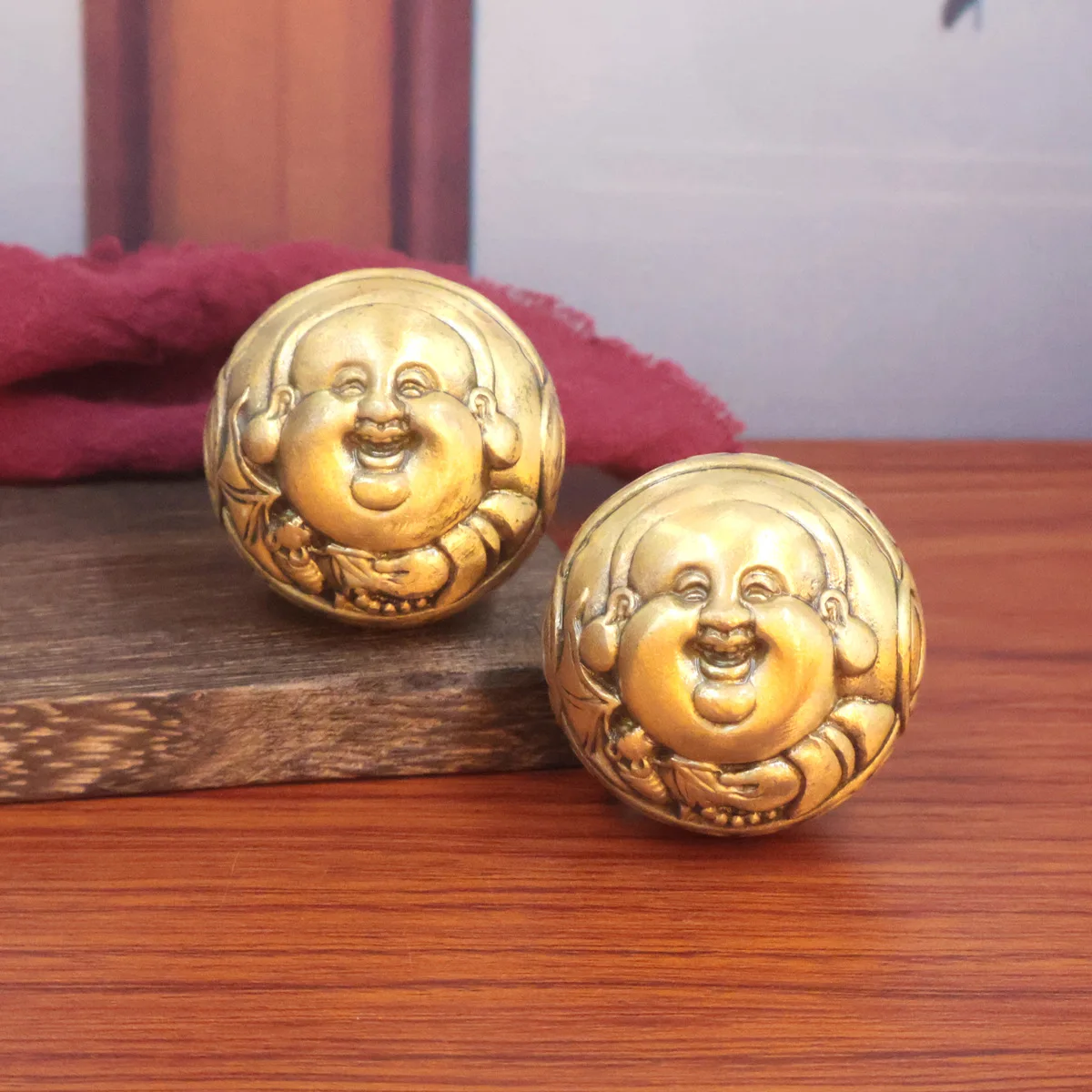 Wealth Handball Brass New Year Pixiu Solid Brass Handheld Piece Ornament Creative Gift 
Wealth Handball Brass New Year Pixiu Solid Brass Handheld Piece Ornament Creative Gift