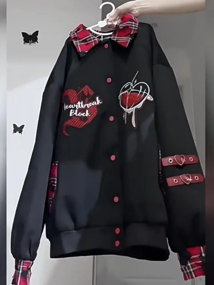 2025 Red Plaid Turndown Collar Oversize Jackets Broken Heart Gothic Patch Belt Buckle Coats E-girl Jackets Harajuku Y2K Japanese
2025 Red Plaid Turndown Collar Oversize Jackets Broken Heart Gothic Patch Belt Buckle Coats E-girl Jackets Harajuku Y2K Japanese
