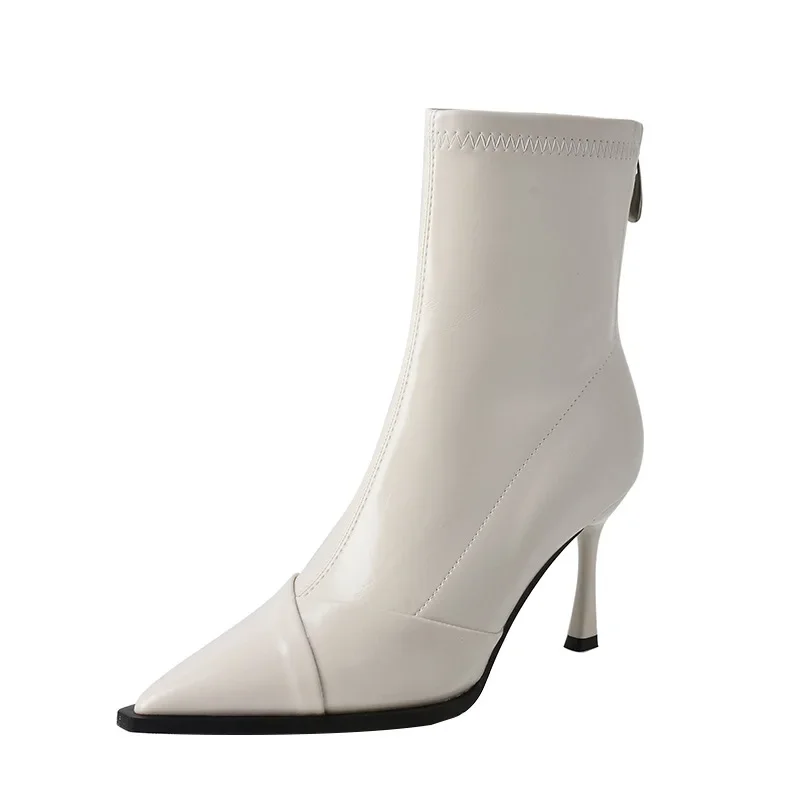 Pointed Thin Short Boots Thin Heels High Heels Short Boots Women's Splicing Zipper Autumn And Winter New Temperament
Pointed Thin Short Boots Thin Heels High Heels Short Boots Women's Splicing Zipper Autumn And Winter New Temperament
