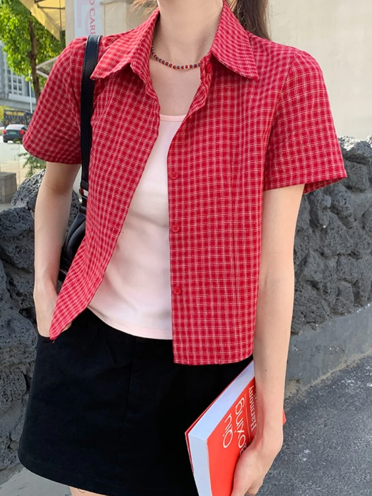 2026 Spring Summer Red Plaid Polo Collar Short Sleeve Women Shirt Korean Style Slim Lapel Blouse Y2K Style Tops
2026 Spring Summer Red Plaid Polo Collar Short Sleeve Women Shirt Korean Style Slim Lapel Blouse Y2K Style Tops