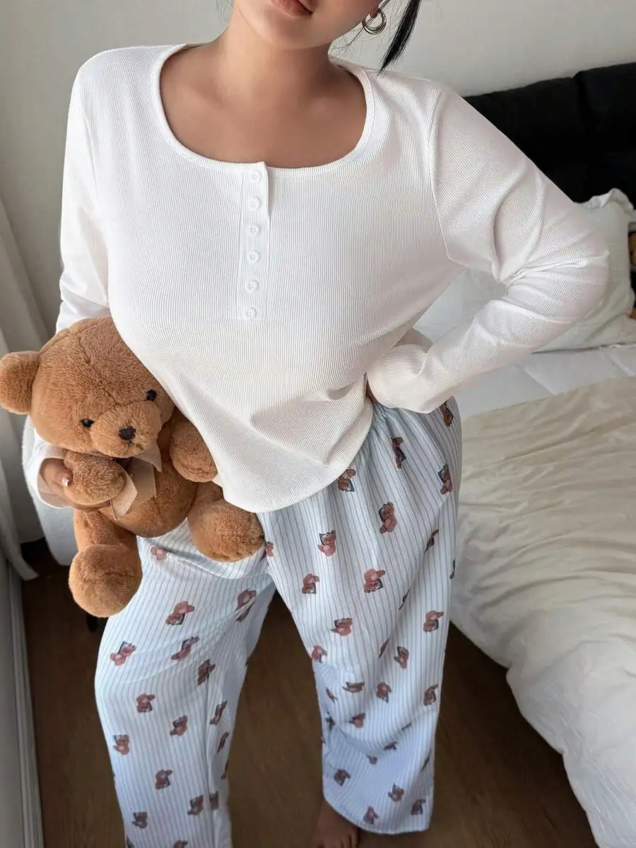 Plus Size Women Pajama Set Button-Up Top Wide Leg Pants Bear Print Striped Sleepwear
Plus Size Women Pajama Set Button-Up Top Wide Leg Pants Bear Print Striped Sleepwear
