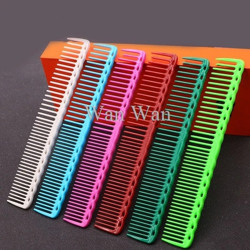 Professional Haircut Comb Barber Shop Hair Trimmer Hairdressing Hairbrush Hairstylist Hair Cutting Combs Hair Salon Styling Tool
Professional Haircut Comb Barber Shop Hair Trimmer Hairdressing Hairbrush Hairstylist Hair Cutting Combs Hair Salon Styling Tool