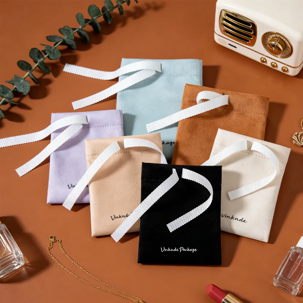 50 серых бархатных мешочков на шнурке с логотипом на заказ, с лентой, фланелевые мешочки для упаковки ювелирных изделий, маленькие элегантные свадебные подарочные пакеты
50 серых бархатных мешочков на шнурке с логотипом на заказ, с лентой, фланелевые мешочки для упаковки ювелирных изделий, маленькие элегантные свадебные подарочные пакеты