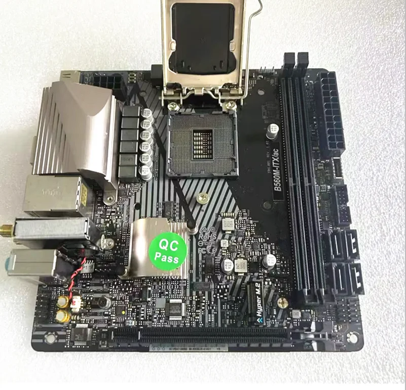 B560 B560M Mini-ITX Motherboard ASROCK B560M-ITX/ac LGA 1200 DDR4 64GB M.2 PCI-E 4.0 support Core i9-11900 cpu i5-10400F cpu
B560 B560M Mini-ITX Motherboard ASROCK B560M-ITX/ac LGA 1200 DDR4 64GB M.2 PCI-E 4.0 support Core i9-11900 cpu i5-10400F cpu