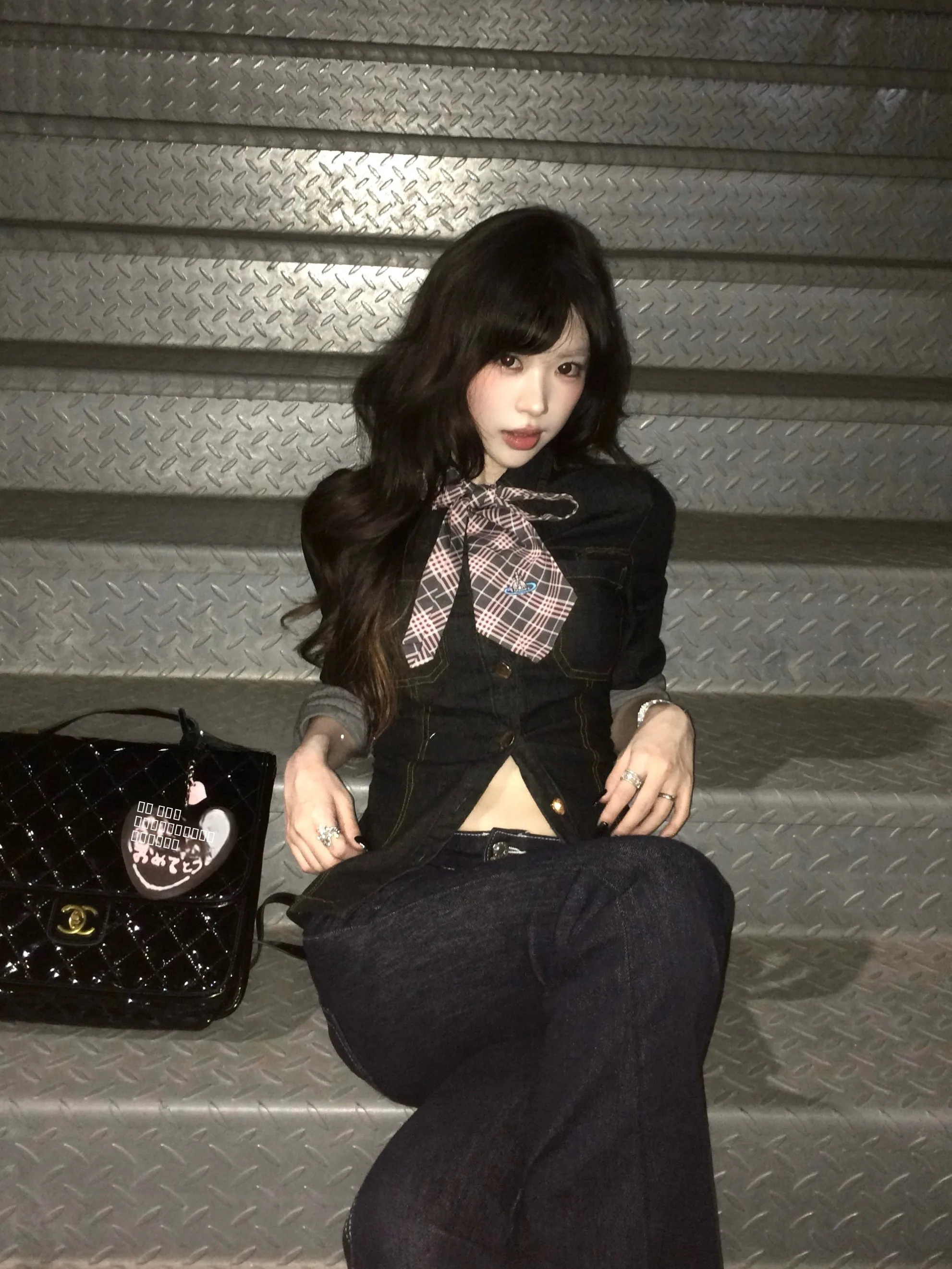 Ультрасексуальные женские джинсы-клеш с низкой посадкой, облегающие, стрейч, из плотного денима, повседневные брюки, модная уличная одежда
Ультрасексуальные женские джинсы-клеш с низкой посадкой, облегающие, стрейч, из плотного денима, повседневные брюки, модная уличная одежда