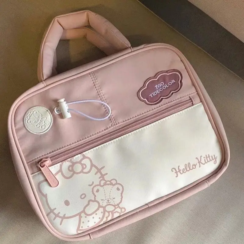 Hello Kitty Bag Cartoon Portable High-capacity Cosmetic Bag Delicate Fashion Cute Storage Bag Student Dormitory Pretty
Hello Kitty Bag Cartoon Portable High-capacity Cosmetic Bag Delicate Fashion Cute Storage Bag Student Dormitory Pretty