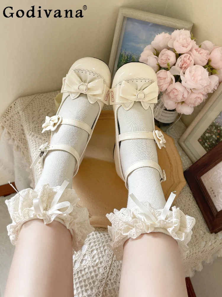 Original Cute Soft Sweet Lolita Bow Round Head High Heels2025 New Japanese Low Heel Jk Uniform Mary Jane Women's Single Shoes
Original Cute Soft Sweet Lolita Bow Round Head High Heels2025 New Japanese Low Heel Jk Uniform Mary Jane Women's Single Shoes