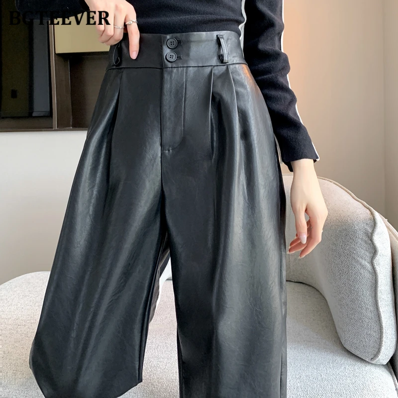 BGTEEVER Elegant Pockets Wide Leg PU Leahter Trousers Women Loose Straight Autumn Winter PU Long Pants Female
BGTEEVER Elegant Pockets Wide Leg PU Leahter Trousers Women Loose Straight Autumn Winter PU Long Pants Female
