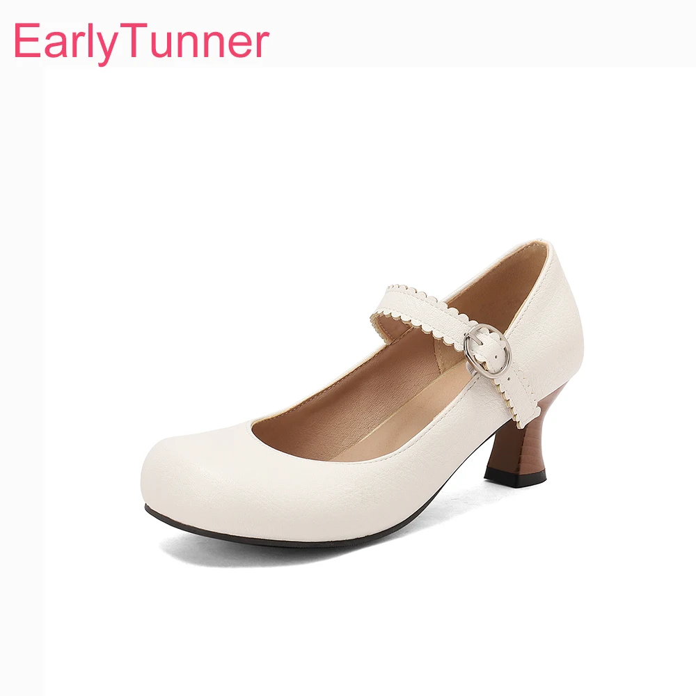 Весенние белые туфли Мэри Джейн 2026 для женщин, на каблуке 6 см, офисные туфли-лодочки, большие размеры 13, 45, 47, 50, с нескользящей подошвой
Весенние белые туфли Мэри Джейн 2026 для женщин, на каблуке 6 см, офисные туфли-лодочки, большие размеры 13, 45, 47, 50, с нескользящей подошвой