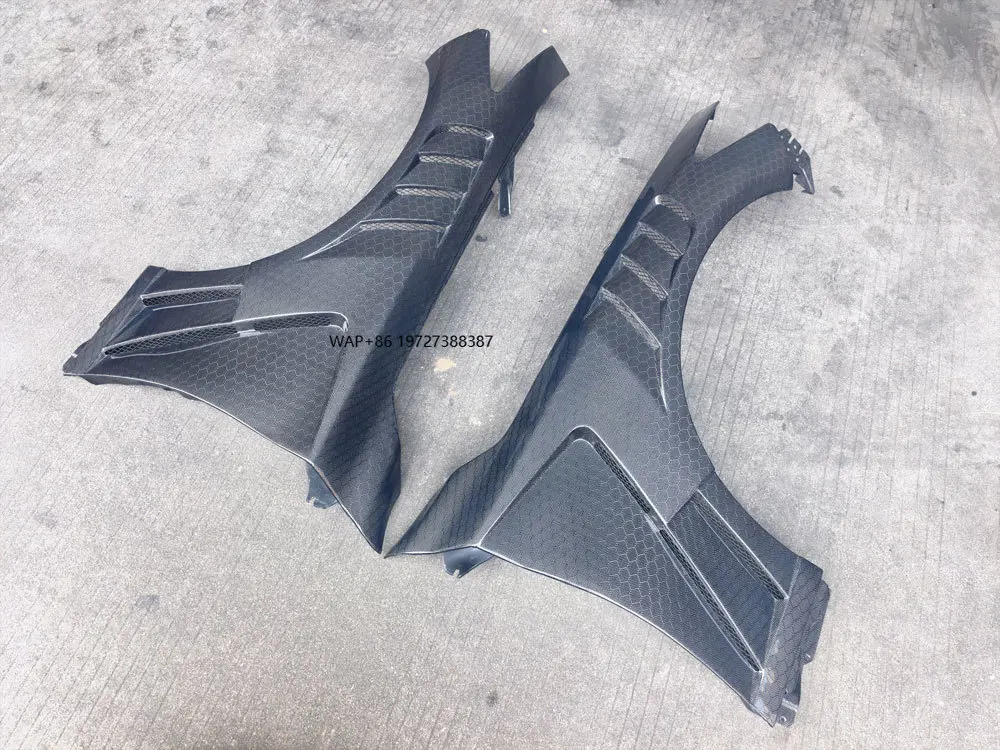 Honeycomb Carbon Fiber Vented Design Fenders for Q50 Aerodynamics Body Kit Upgrade
Honeycomb Carbon Fiber Vented Design Fenders for Q50 Aerodynamics Body Kit Upgrade