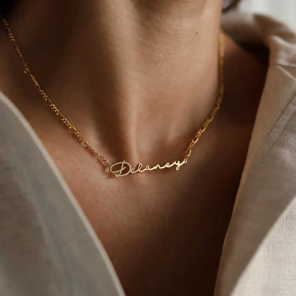 Customized Name Necklace for Women Stainless Steel Gold Figaro Chain Personalized Nameplate Pendant Jewelry Gift Collar de mujer
Customized Name Necklace for Women Stainless Steel Gold Figaro Chain Personalized Nameplate Pendant Jewelry Gift Collar de mujer