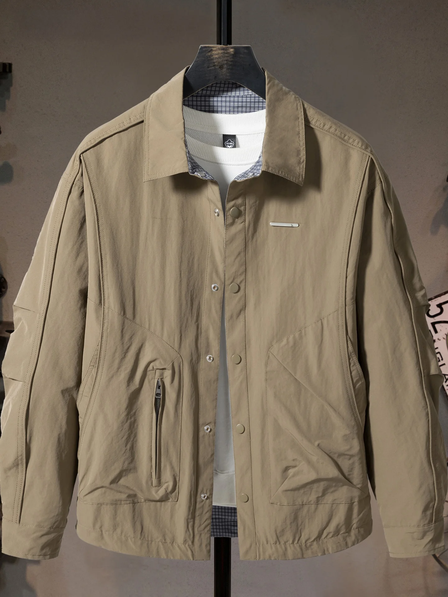 High-End Men's Double-Sided Wear Jaet Casual American Retro Workwear Trendy Quali Loose Fit Anti-Wrinkle Polyester Fiber
High-End Men's Double-Sided Wear Jaet Casual American Retro Workwear Trendy Quali Loose Fit Anti-Wrinkle Polyester Fiber