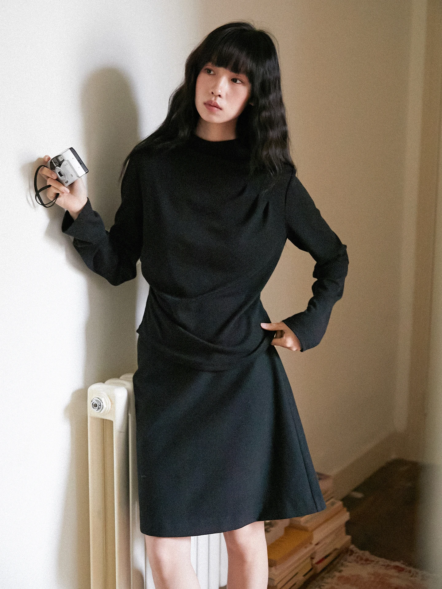 LBAO Women's Long Sve Base irt Soft Thin Drapey Folded Design Slimming Inner Wear Top Cotton Blend Comfortable Daily
LBAO Women's Long Sve Base irt Soft Thin Drapey Folded Design Slimming Inner Wear Top Cotton Blend Comfortable Daily