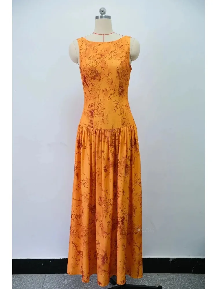 Women Floral Print Sleeveless Big Swing High Waist Long Maxi Dress 2025 Chic Evening Sexy Party Vintage Dresses Vestidos
Women Floral Print Sleeveless Big Swing High Waist Long Maxi Dress 2025 Chic Evening Sexy Party Vintage Dresses Vestidos