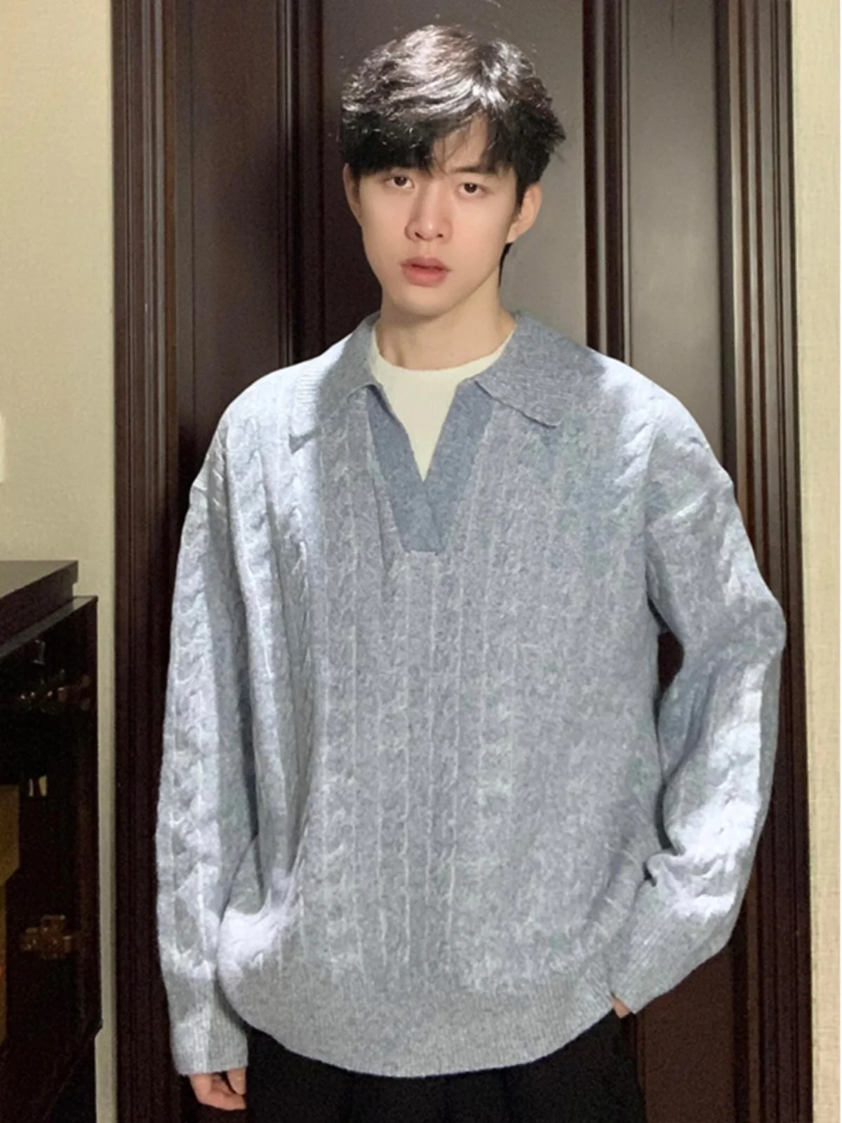 Warm Blue Fair Isle Knit Sweater Men's Autumn Winter V-Ne Base irt Cleanfit Loose Fit Long Sve Casual Faion
Warm Blue Fair Isle Knit Sweater Men's Autumn Winter V-Ne Base irt Cleanfit Loose Fit Long Sve Casual Faion