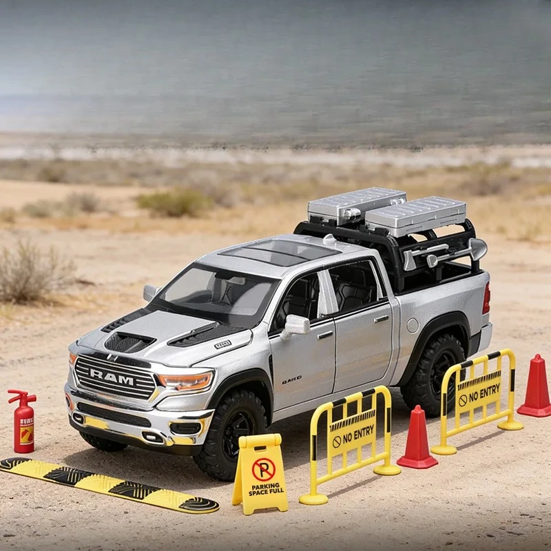 Simulation 1:32 RAM 1500 Pickup Truck Model Alloy Off-Road Vehicle Toy with Light and Sound Pull-Back Collection Miniature
Simulation 1:32 RAM 1500 Pickup Truck Model Alloy Off-Road Vehicle Toy with Light and Sound Pull-Back Collection Miniature