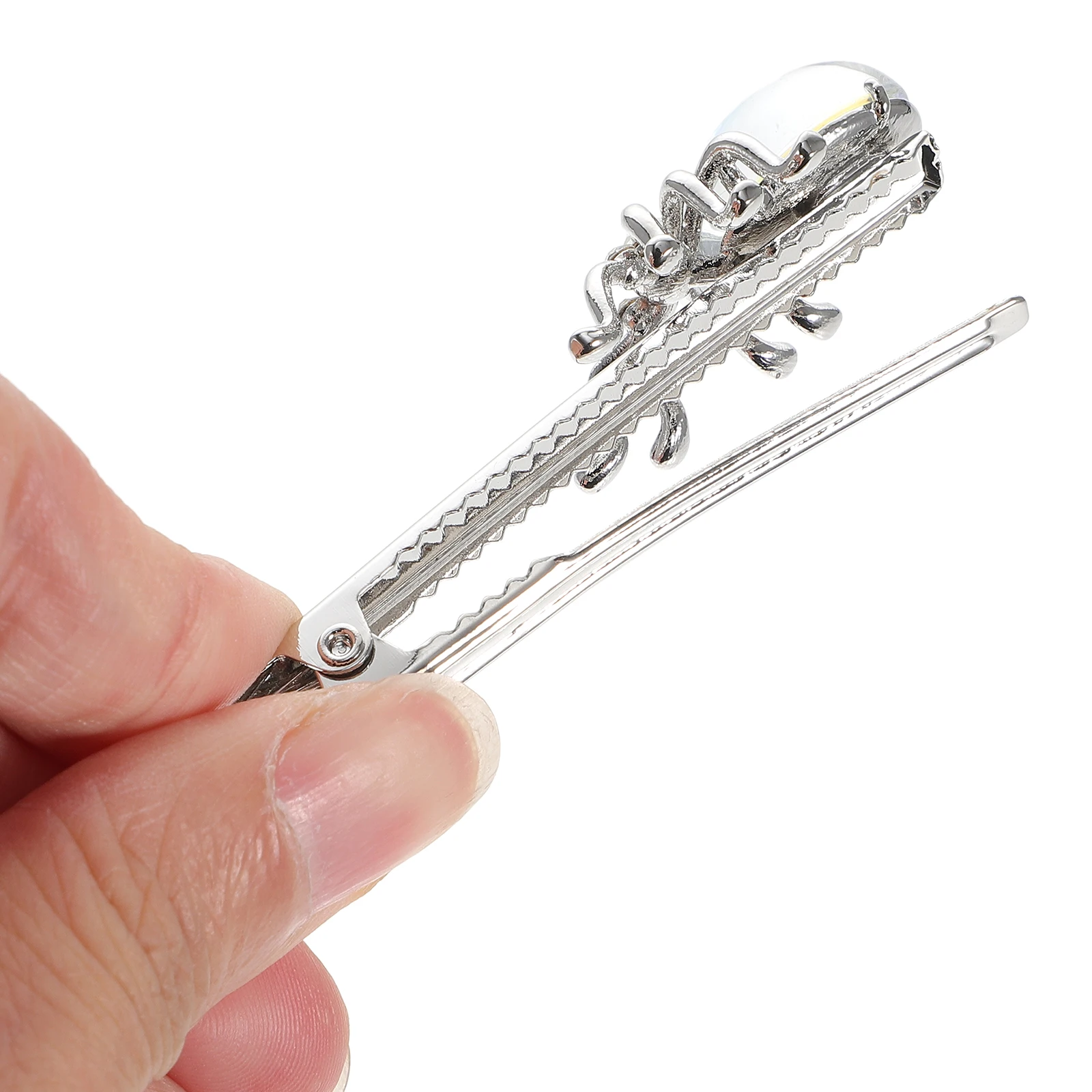 2pcs Spider Hair Clips Halloween Barrette Duckbill Clip Gothic Hair Accessories For Women Girls Party Alloy Material Durable
2pcs Spider Hair Clips Halloween Barrette Duckbill Clip Gothic Hair Accessories For Women Girls Party Alloy Material Durable