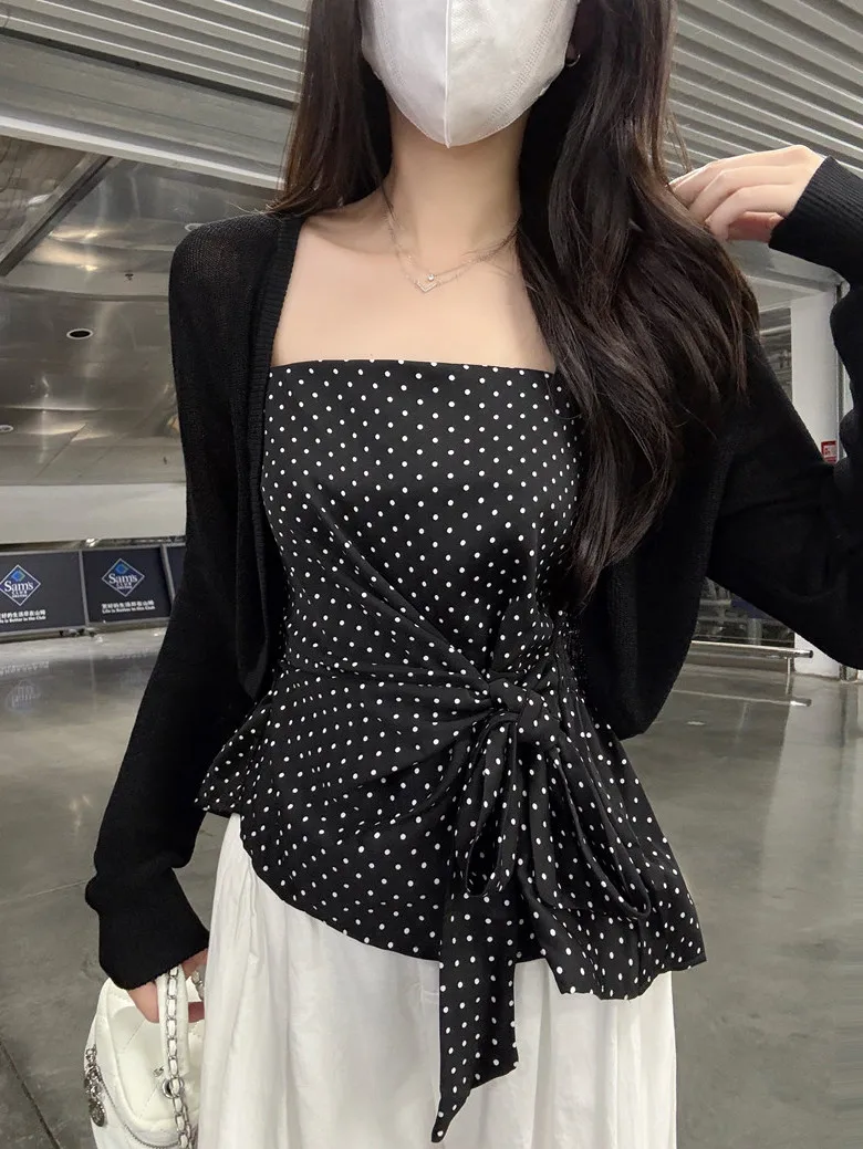 Sweet And Spicy Long Sleeve Open Cardigan Jacket Women's Summer Inner Belted Floral Vest Strap Two Piece Set High Waist Floral
Sweet And Spicy Long Sleeve Open Cardigan Jacket Women's Summer Inner Belted Floral Vest Strap Two Piece Set High Waist Floral