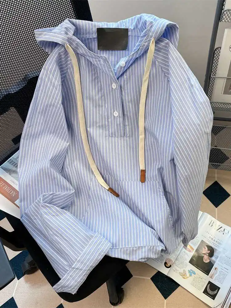 Japanese Blue Striped Hoodie Women's 2025 Spring Autumn New Loose Shirt Hoodies Retro Casual Long Sleeve Coat With Drawstring
Japanese Blue Striped Hoodie Women's 2025 Spring Autumn New Loose Shirt Hoodies Retro Casual Long Sleeve Coat With Drawstring