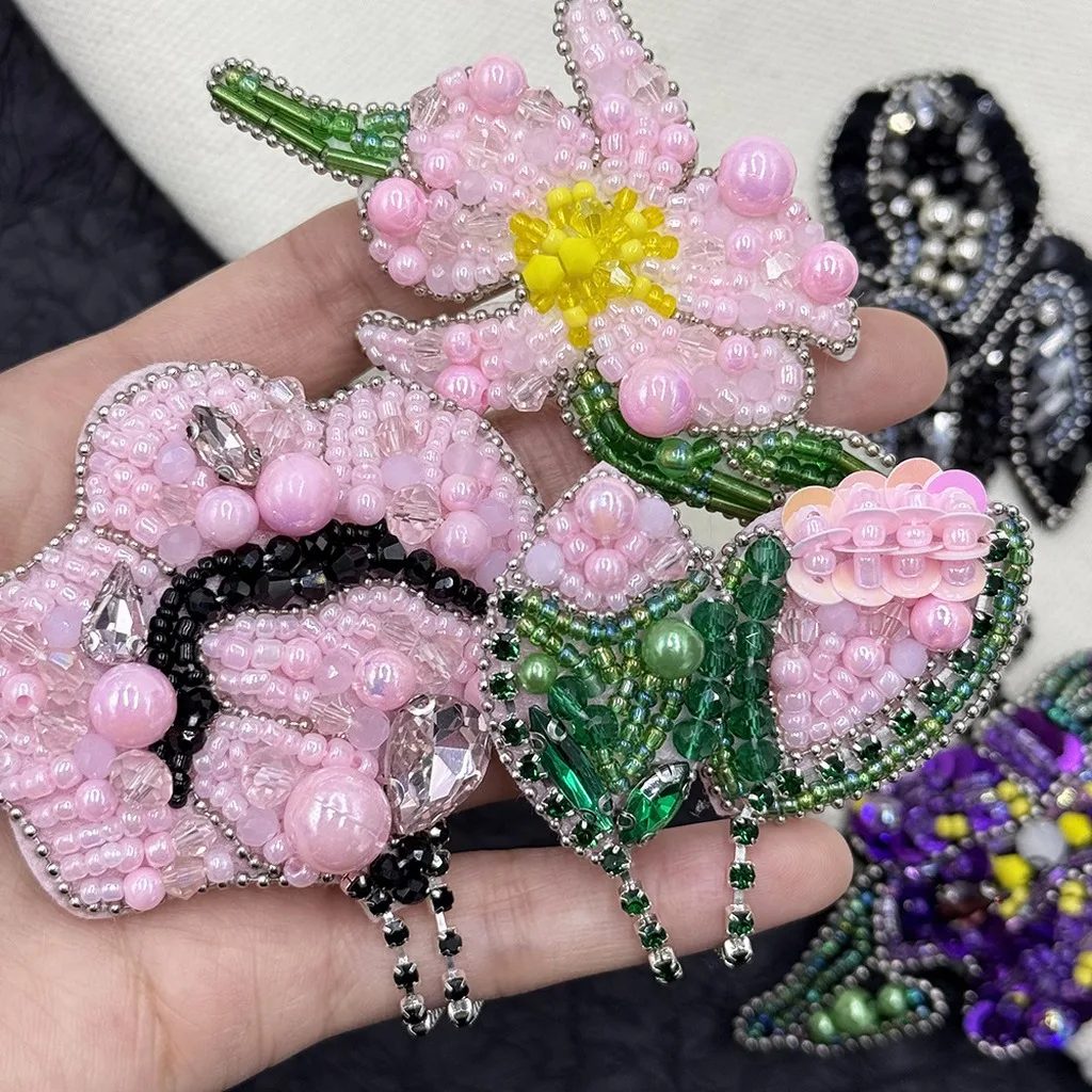 Vintage Artistic Atmosphere Headscarf Luxury Handmade Tassel Flower Beaded Patches for DIY Clothing Bags Decoration Craft
Vintage Artistic Atmosphere Headscarf Luxury Handmade Tassel Flower Beaded Patches for DIY Clothing Bags Decoration Craft
