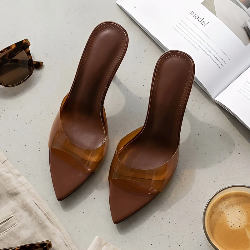 Eilyken Новые модные летние женские шлепанцы из ПВХ с прозрачным верхом, сексуальные туфли на тонком высоком каблуке для вечеринок и стриптиза
Eilyken Новые модные летние женские шлепанцы из ПВХ с прозрачным верхом, сексуальные туфли на тонком высоком каблуке для вечеринок и стриптиза