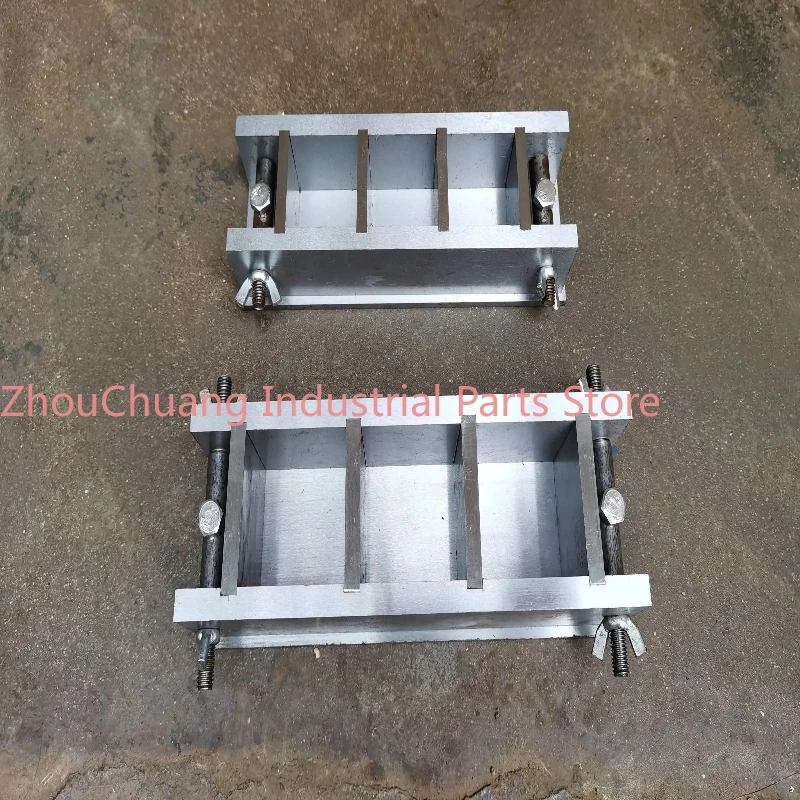 1PCS 10/20/30/40/50 steel cement six link rapid test mold, 20 cubic meters, 30 detachable three link test block mold
1PCS 10/20/30/40/50 steel cement six link rapid test mold, 20 cubic meters, 30 detachable three link test block mold