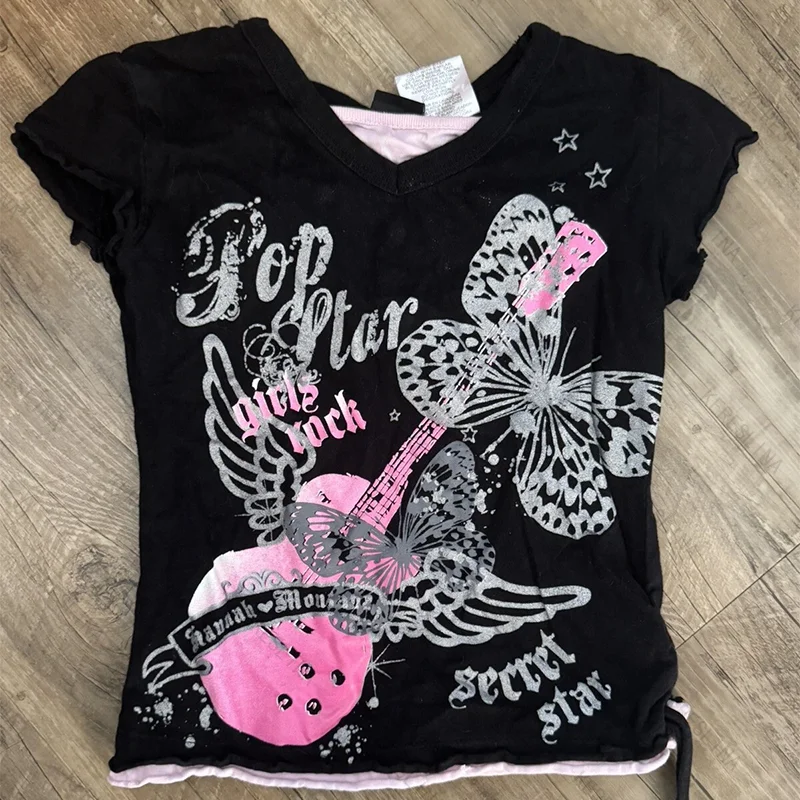 Y2k Retro Sweet and Sexy Hot Girl Style Fake Two piece Short sleeved Top Summer Millennium Subculture Harajuku Short sleeved Top
Y2k Retro Sweet and Sexy Hot Girl Style Fake Two piece Short sleeved Top Summer Millennium Subculture Harajuku Short sleeved Top