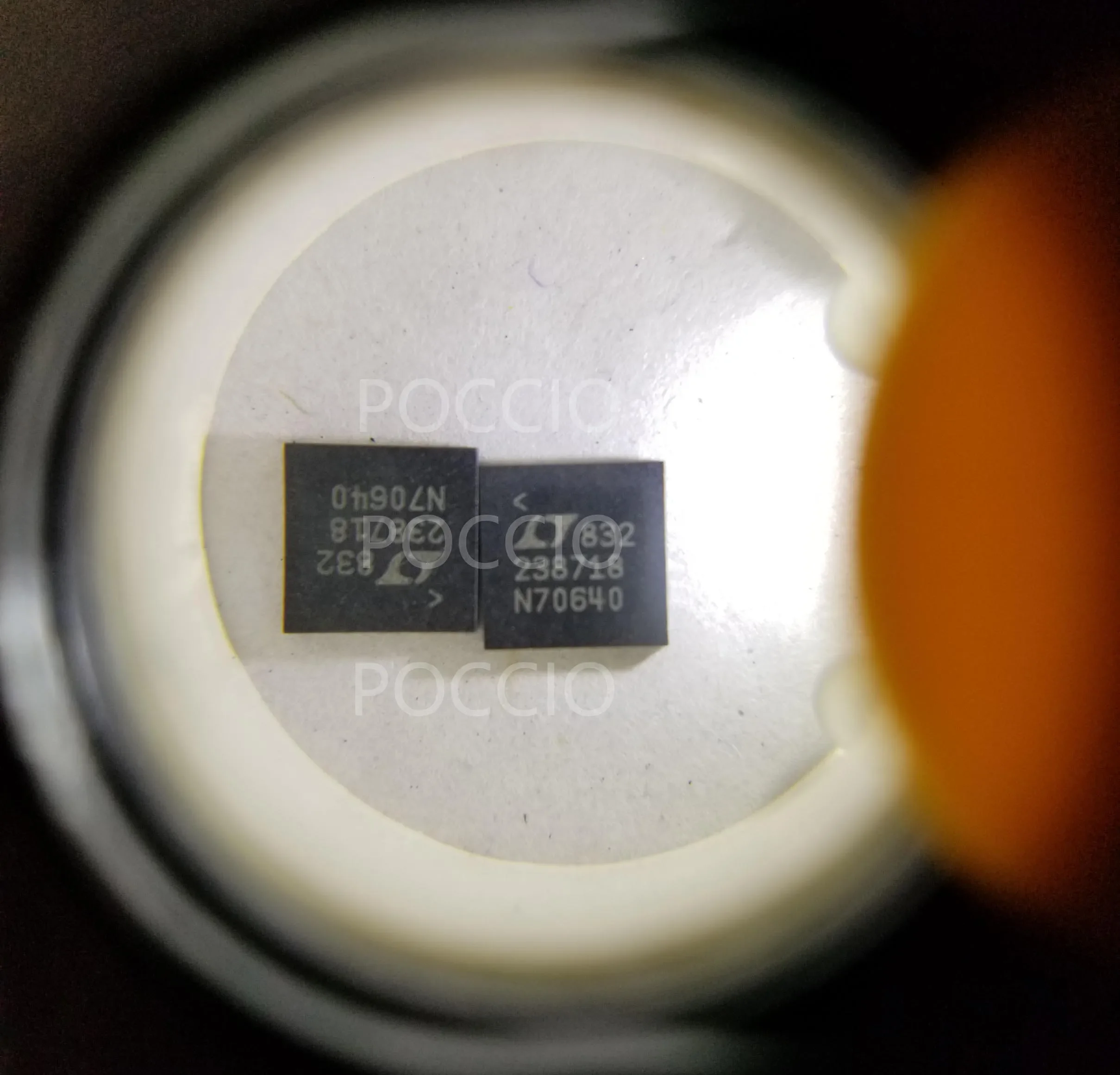LTC2387CUH-18 LTC2387IUH-18 LTC2387 - 18-Bit, 15Msps SAR ADC
LTC2387CUH-18 LTC2387IUH-18 LTC2387 - 18-Bit, 15Msps SAR ADC
