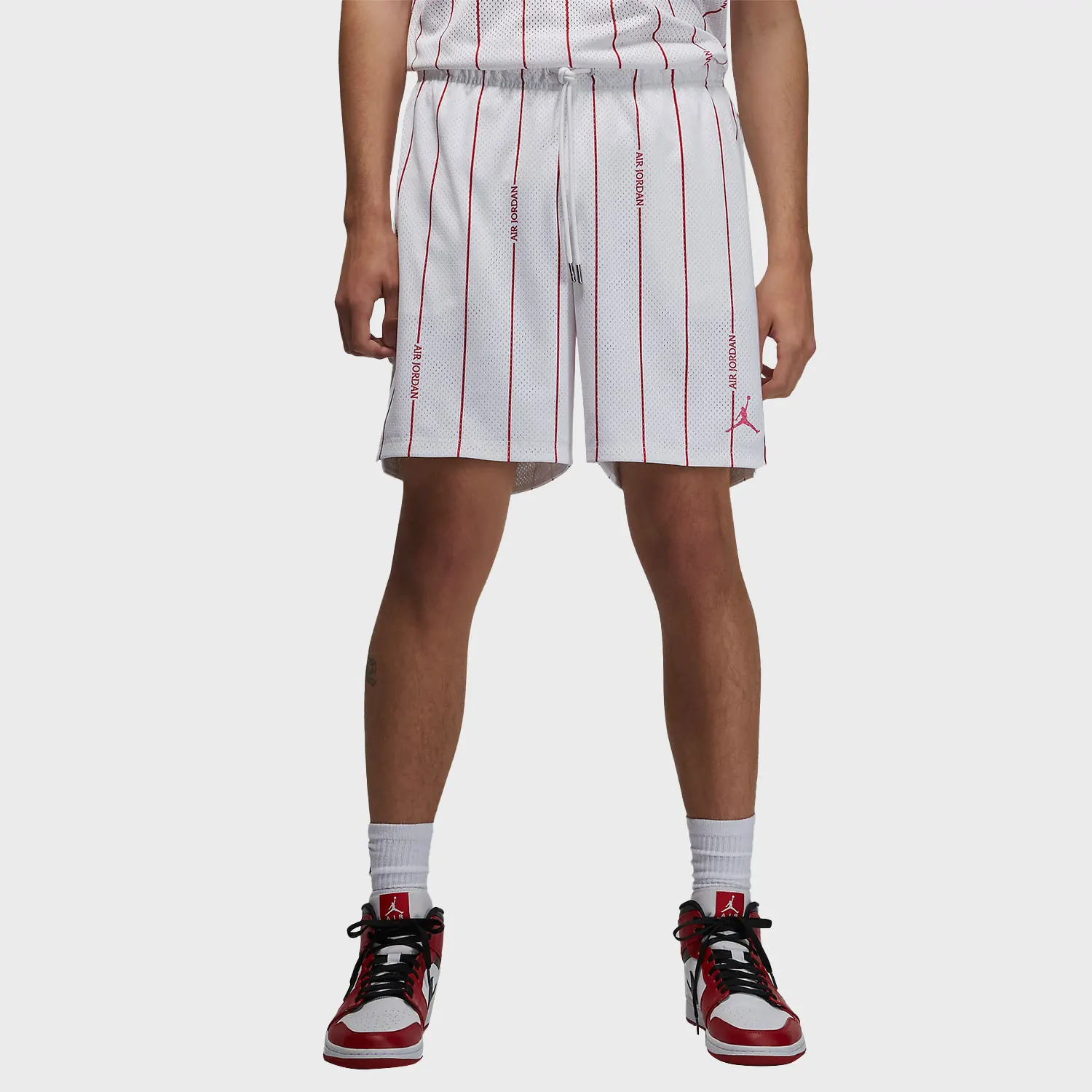 Оригинальные мужские спортивные шорты Nike JORDAN ESSENTIALS DM1358-100
Оригинальные мужские спортивные шорты Nike JORDAN ESSENTIALS DM1358-100