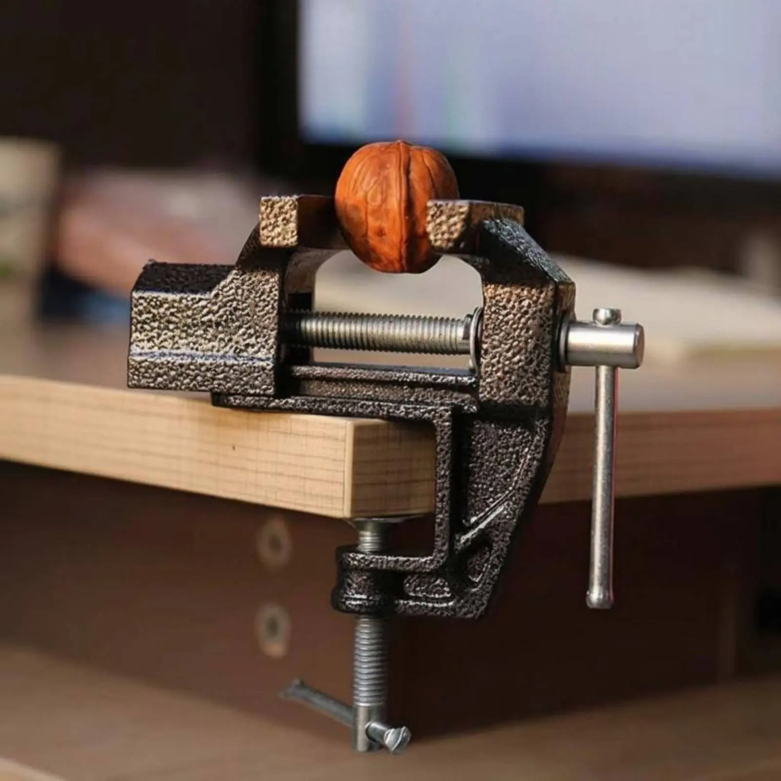 Small Steel Vise Compact Mini Bench Vise Clamping Tool Heavy Duty Long-Lasting Metal Build for Workshop, Woodworking
Small Steel Vise Compact Mini Bench Vise Clamping Tool Heavy Duty Long-Lasting Metal Build for Workshop, Woodworking