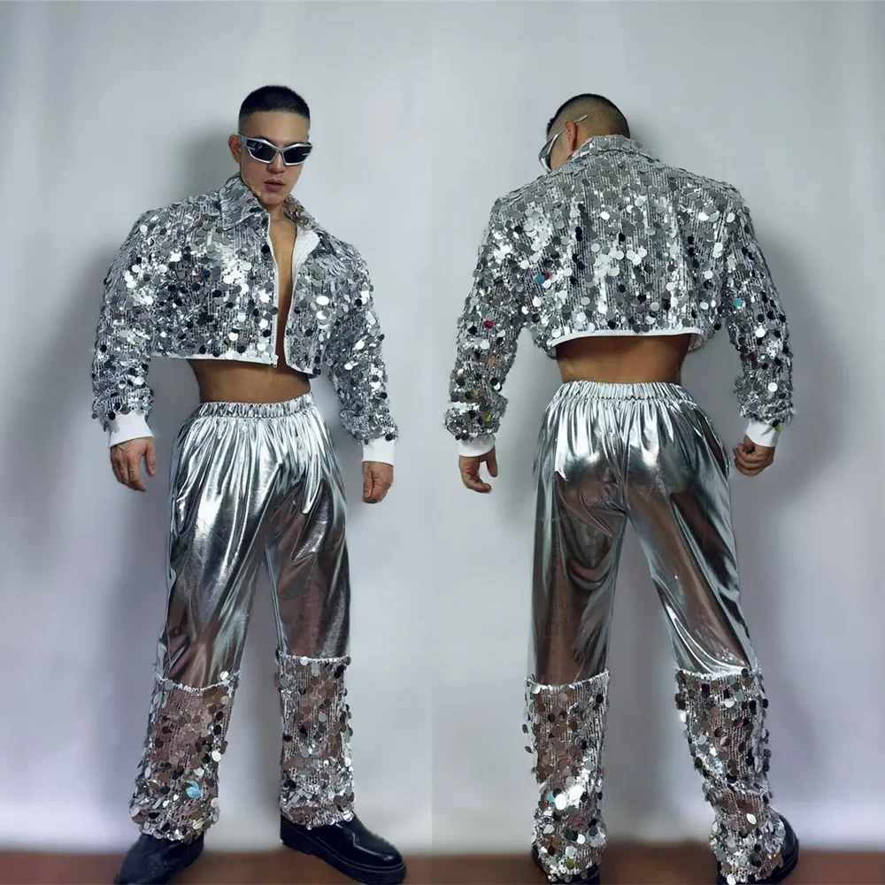 Men's Silver Jazz Hip Hop Set Shiny Sequins Laser Jacket Pants 2 Pieces Nightclub Bar Male Street Dance Outfit Party Costume
Men's Silver Jazz Hip Hop Set Shiny Sequins Laser Jacket Pants 2 Pieces Nightclub Bar Male Street Dance Outfit Party Costume