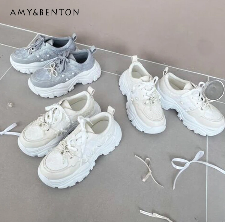 Japanese MJ Heavy Industry Pearl Bow Lace Stitching Thick Platform Heels Spring Autumn Fashion Leisure Round Toe Heels Women
Japanese MJ Heavy Industry Pearl Bow Lace Stitching Thick Platform Heels Spring Autumn Fashion Leisure Round Toe Heels Women