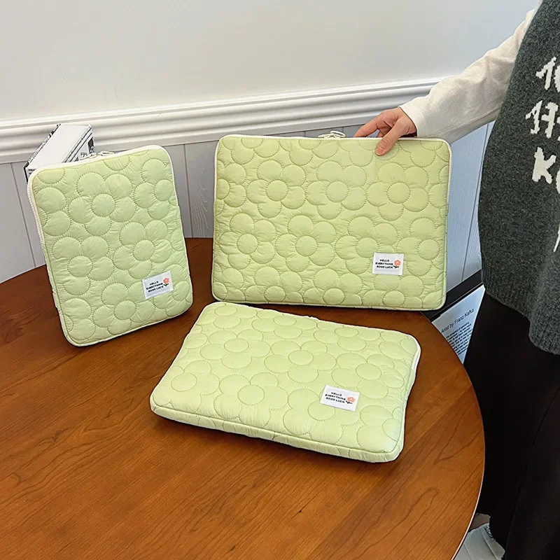 Ins Computer Cover Bag Cute Laptop Sleeve 11 13.3 13.6 14'' for Macbook M3 Ipad Pro 11 12.9 Air Lenovo Women Laptop Accessories
Ins Computer Cover Bag Cute Laptop Sleeve 11 13.3 13.6 14'' for Macbook M3 Ipad Pro 11 12.9 Air Lenovo Women Laptop Accessories
