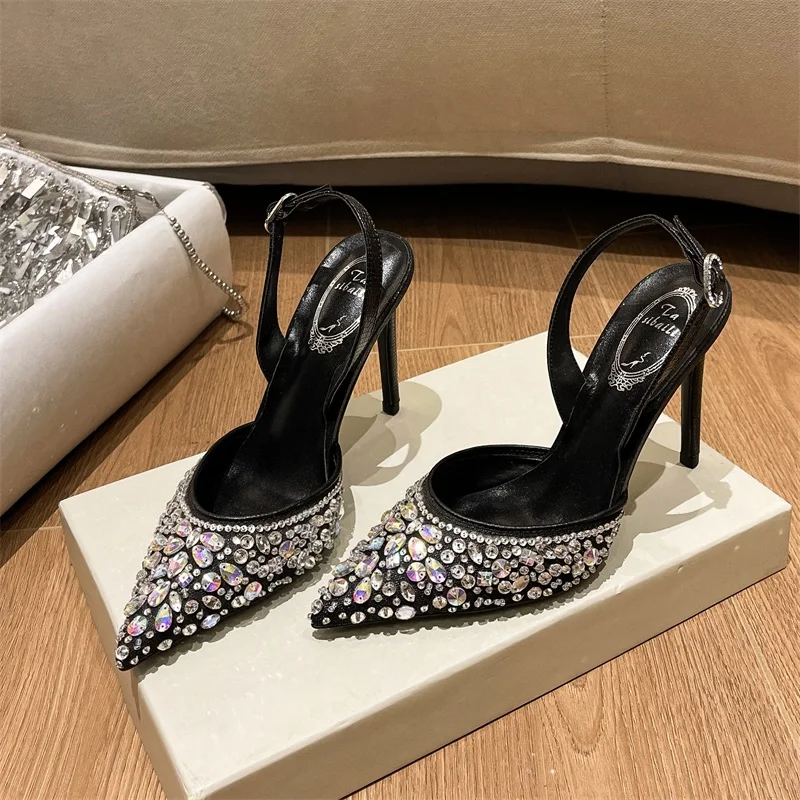 Summer new mesh rhinestone crystal small size pointed shoes Baotou stiletto banquet dress all-match fashion women's sandals
Summer new mesh rhinestone crystal small size pointed shoes Baotou stiletto banquet dress all-match fashion women's sandals