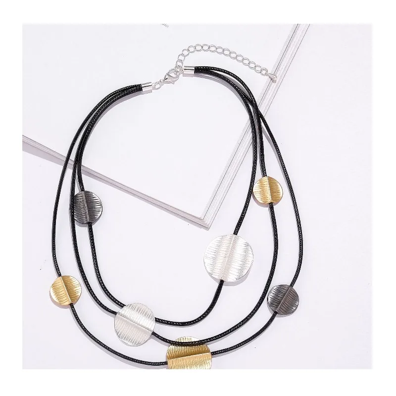 Metal Explosive Multi-layer Ladies Design Clavicle Chain Hot Sale Fashion Short Necklace
Metal Explosive Multi-layer Ladies Design Clavicle Chain Hot Sale Fashion Short Necklace