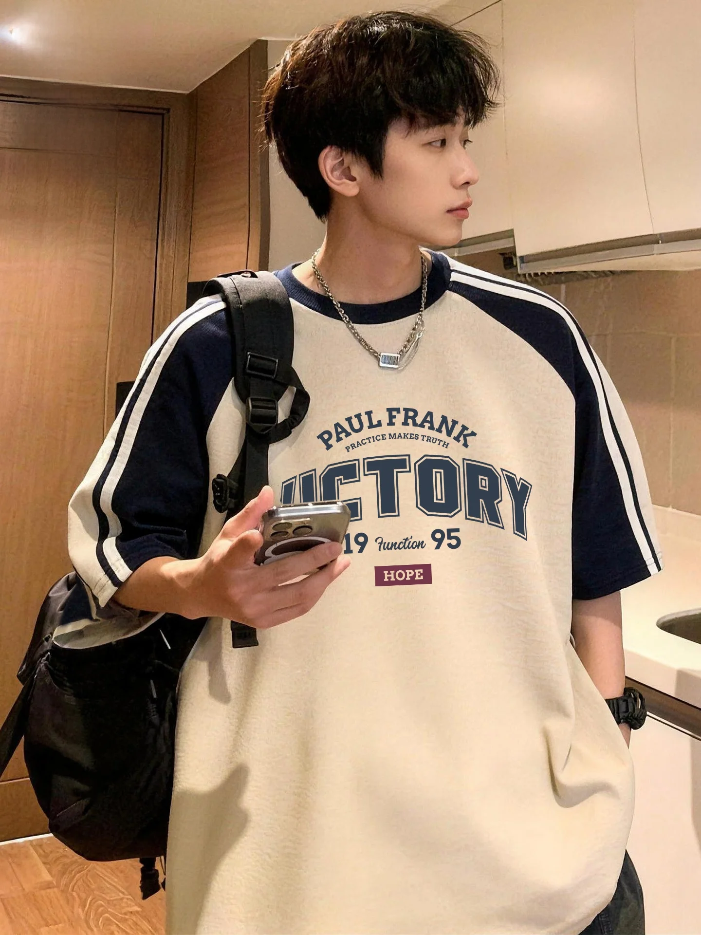 Monkey ort Sve T-irt Men's Summer Splicing Color Blo College Sle Trendy Top Breathable Moisture ng
Monkey ort Sve T-irt Men's Summer Splicing Color Blo College Sle Trendy Top Breathable Moisture ng