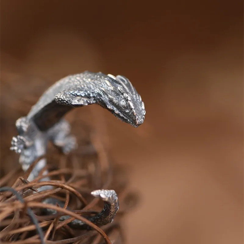 Unusual 925 Silver Lizard Rings for Men 990 Silver Crocodile Ring Creative Animals Thai Silver Jewelry Cool Guys Steam Punk Ring
Unusual 925 Silver Lizard Rings for Men 990 Silver Crocodile Ring Creative Animals Thai Silver Jewelry Cool Guys Steam Punk Ring