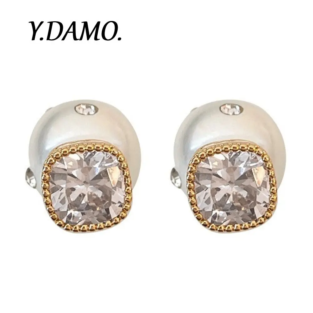 Damo Earrings Elegant Zircon Pearl Earrings Minimalist Design Stainless Steel Women Jewelry Quality Gift Romentic Luxury Earring
Damo Earrings Elegant Zircon Pearl Earrings Minimalist Design Stainless Steel Women Jewelry Quality Gift Romentic Luxury Earring