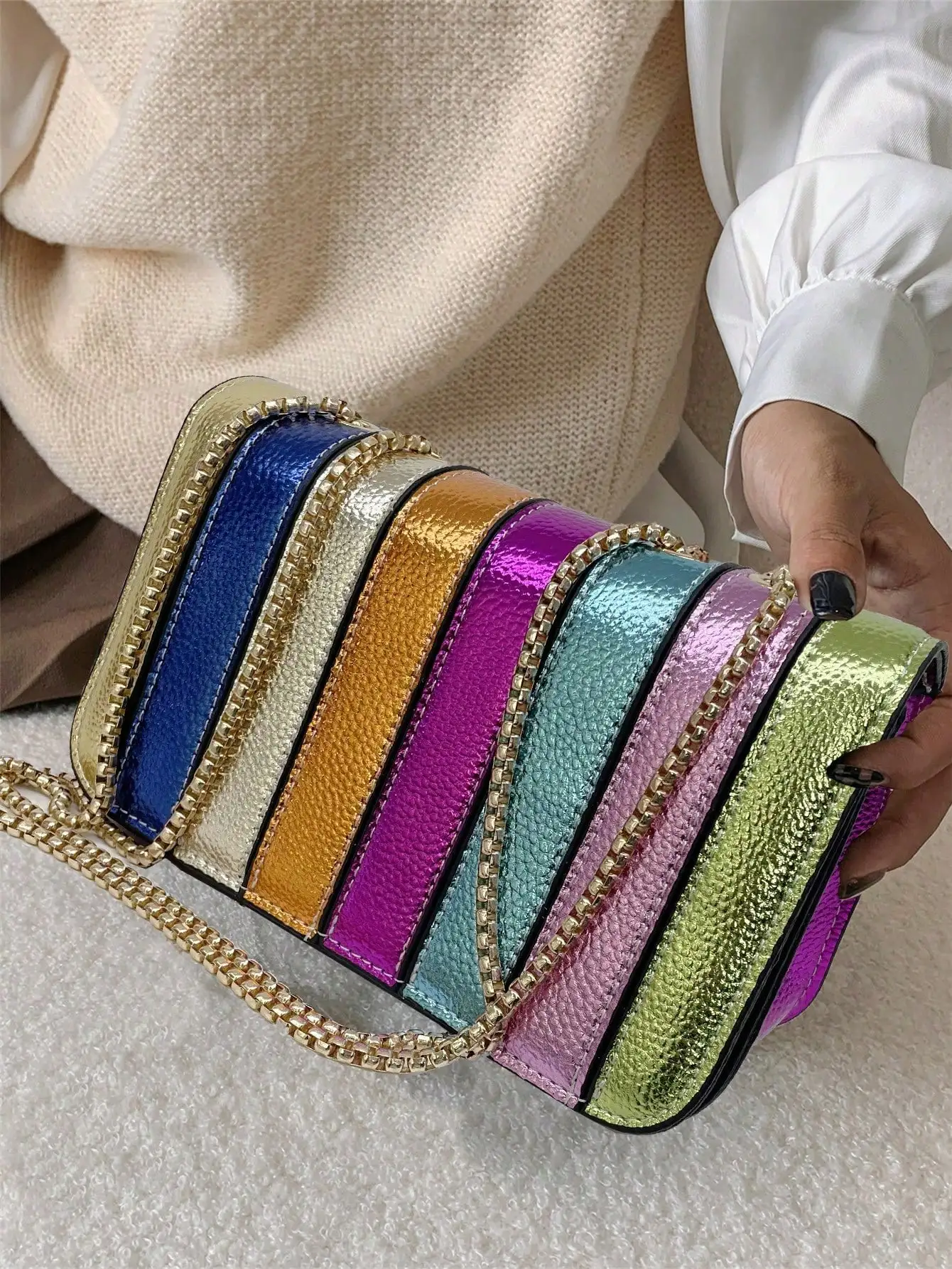 Fashion Rainbow Stitching Small Square Bag - Lychee Pattern Metal Chain Shoulder Crossbody Bag for Women
Fashion Rainbow Stitching Small Square Bag - Lychee Pattern Metal Chain Shoulder Crossbody Bag for Women