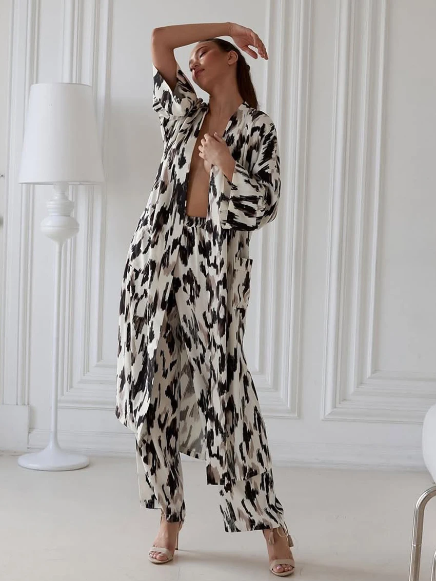 Marthaqiqiqi женский комплект одежды для сна с принтом, ночная рубашка с длинными рукавами, пижамные штаны с отложным воротником, зимняя женская ночная рубашка, костюм из 2 предметов
Marthaqiqiqi женский комплект одежды для сна с принтом, ночная рубашка с длинными рукавами, пижамные штаны с отложным воротником, зимняя женская ночная рубашка, костюм из 2 предметов