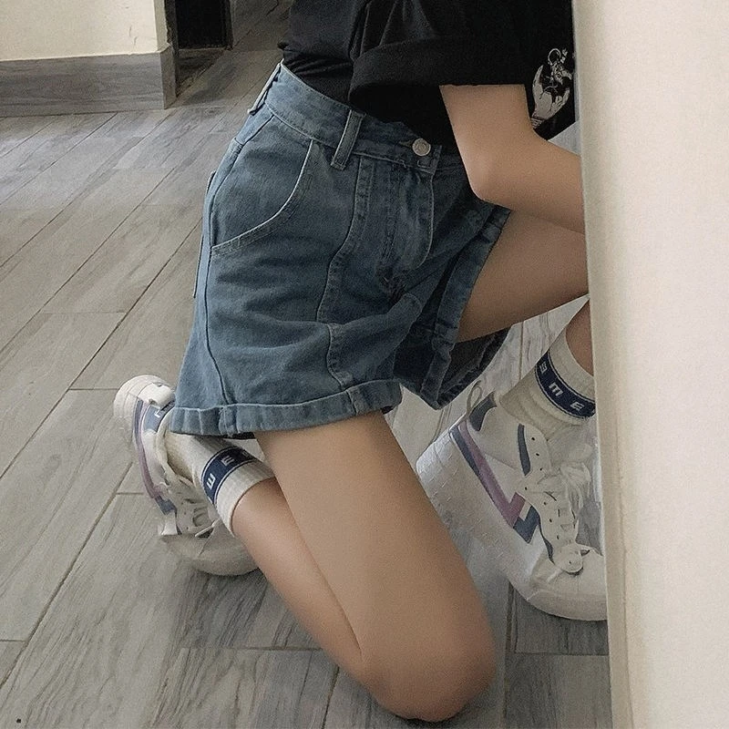 High Waist A-Line Wide Leg Jeans Shorts Women's Spring 2023 plus Size Slimming Versatile Straight Cut Hot Pants Casual Denim
High Waist A-Line Wide Leg Jeans Shorts Women's Spring 2023 plus Size Slimming Versatile Straight Cut Hot Pants Casual Denim