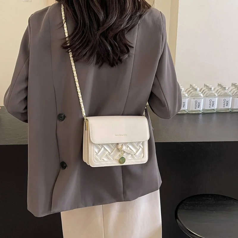 Luxury Leather Classic Elegant Women Handbag High End Vintage Casual Simple Paris Designer Style Ladies Tote Bag
Luxury Leather Classic Elegant Women Handbag High End Vintage Casual Simple Paris Designer Style Ladies Tote Bag