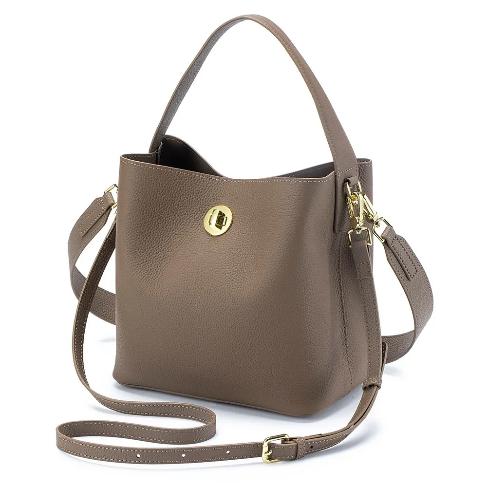 Leather Versatile Bucket Bag Women's Shoulder Crossbody Bag Large Capacity Handbag
Leather Versatile Bucket Bag Women's Shoulder Crossbody Bag Large Capacity Handbag